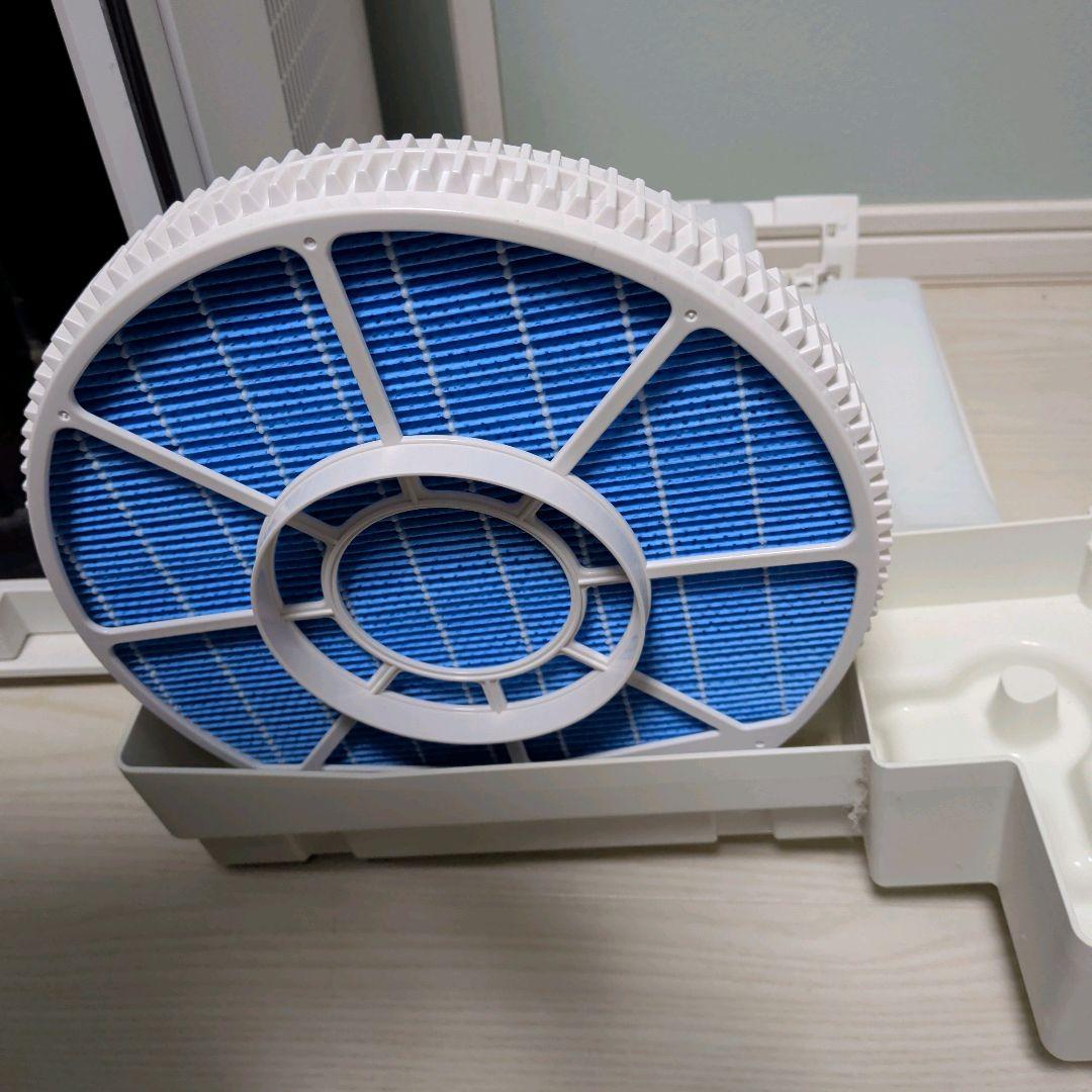 ★SHARP 加湿空気清浄機 KI-PX70-W 2022年製 シャープ