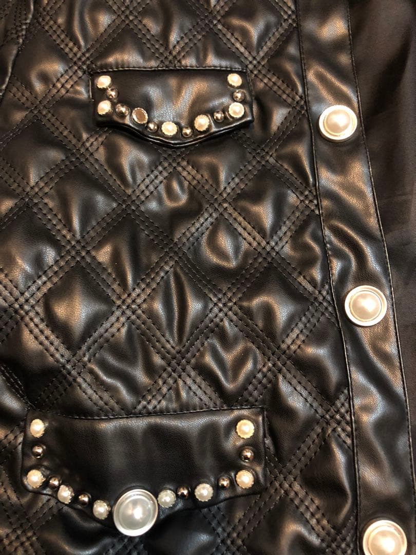 ライダース　中綿　CHANEL ノベルティ　ジャケット　右ポケ上パール一個無し