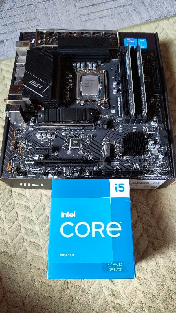 IntelCorei5-13500+マザボ、DDR4-3200-16GB×2