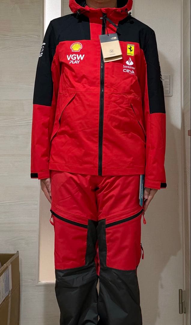 スキー　ウェア　フェラリー　スキーウェア　上下　セット スノボ