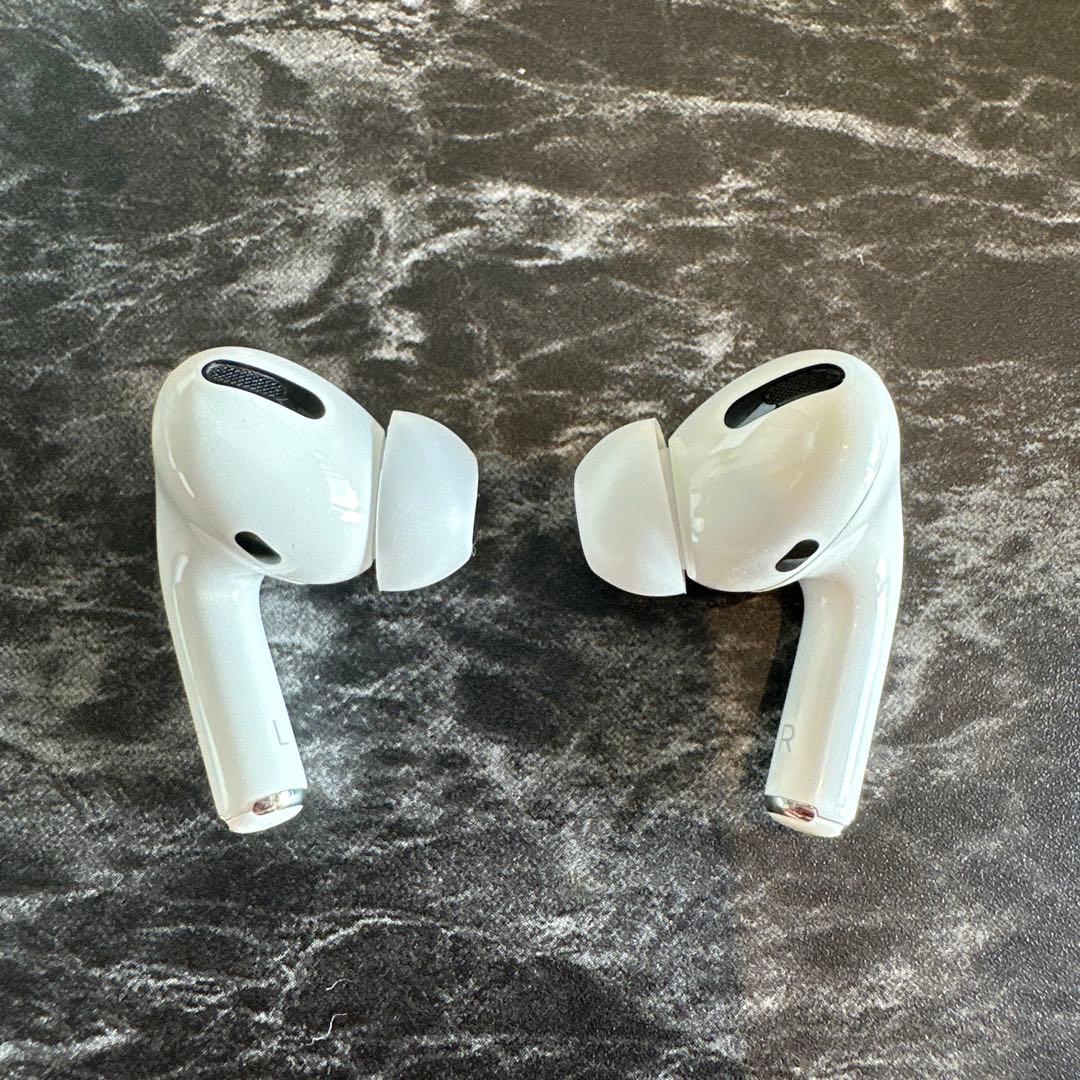 【交渉可能】Apple AirPods Pro(付属品付き)
