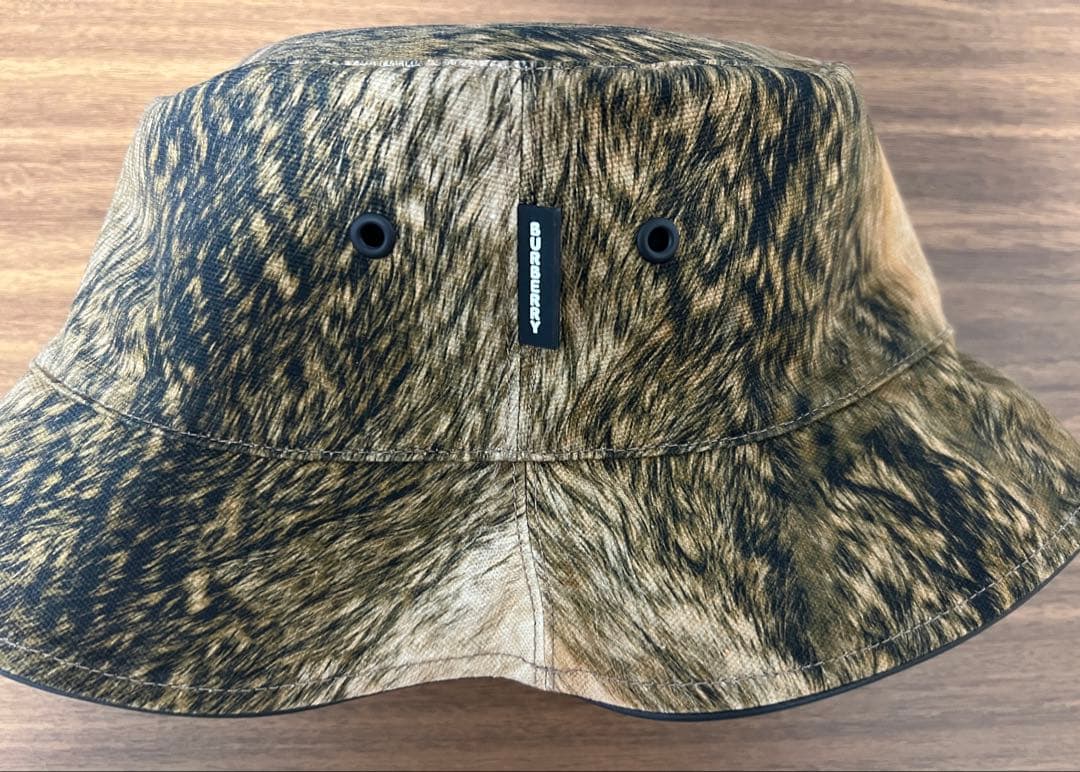 バーバリー リバーシブルデザイン バケットハット