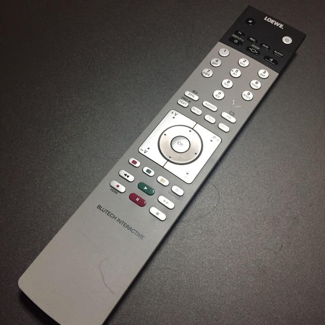 LOEWE. ロエベ テレビ リモコン 89950A17
