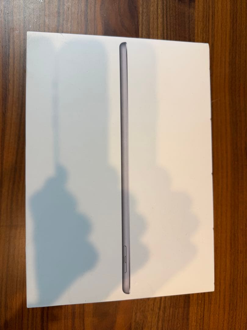 iPad 第6世代 128GB SIMフリー　箱付き