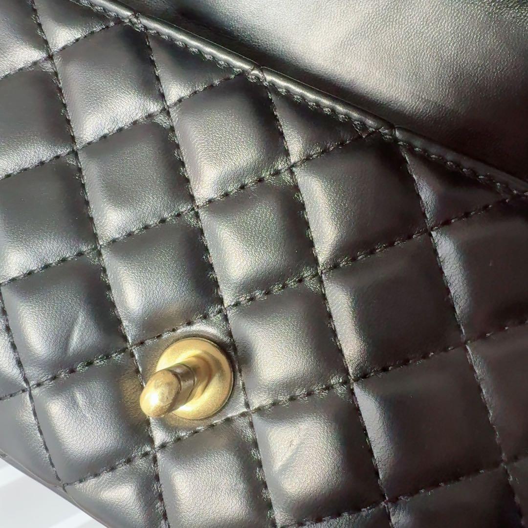 CHANEL ロゴハンドル キルティング ショルダーバッグ ノベルティ 訳あり