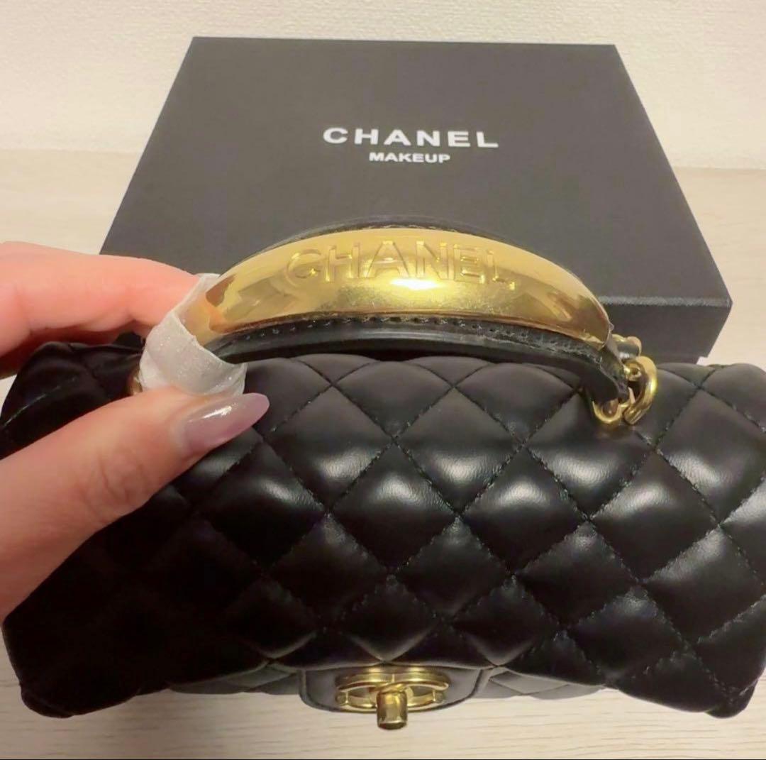 CHANEL ロゴハンドル キルティング ショルダーバッグ ノベルティ 訳あり