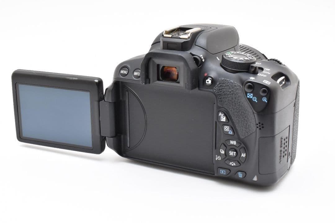 高性能 エントリー機✨キヤノン EOS KissX7i✨シングルレンズ 一眼レフ