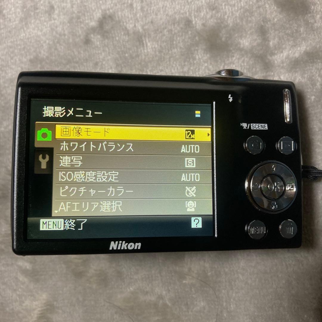 Nikon ニコン　COOLPIX S3000 中古品