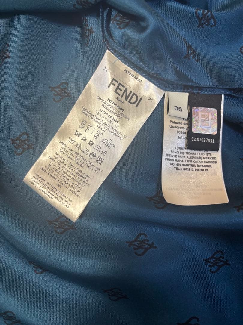 トップス FENDI Karligraphy Motif Printed Shirt