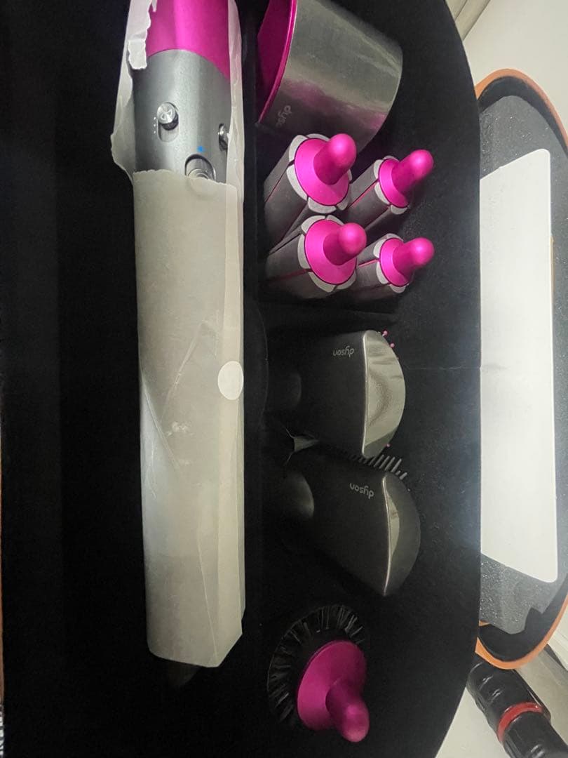 Dyson Airwrap 新品/未使用　ピンク/シルバー 付属品6個