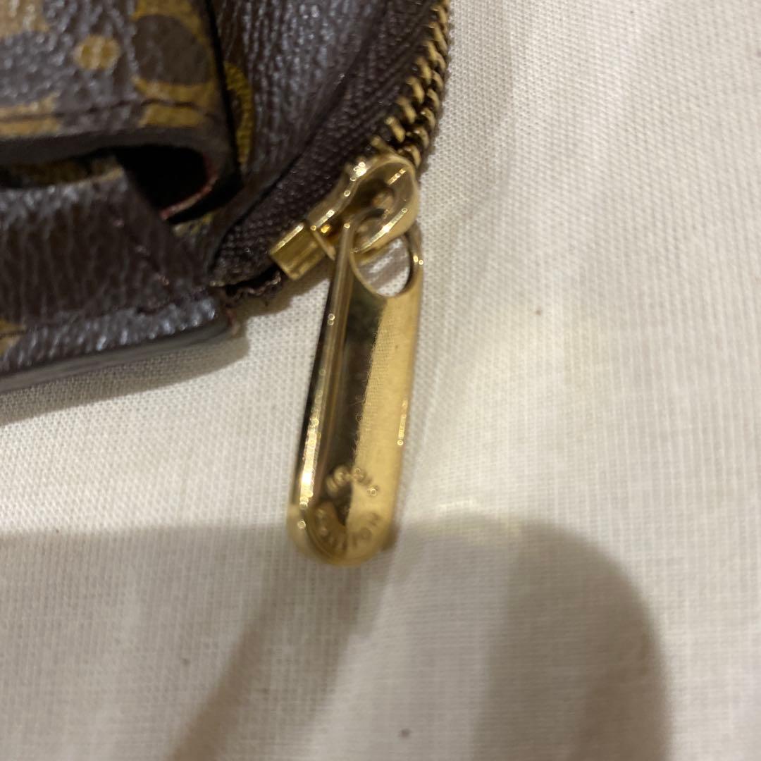 ルイヴィトン　LOUIS VUITTON 小銭入れ　ケース