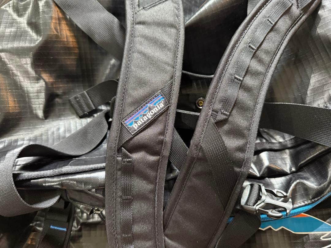 【美品】ブラックホールダッフル Fitz Trout 55L パタゴニア
