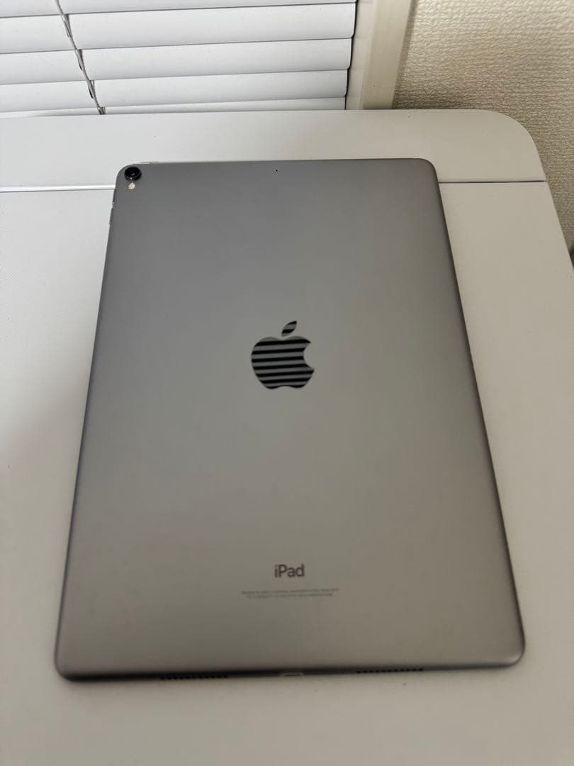 Apple iPad Pro 10.5インチ 外観美品 動作に問題なし