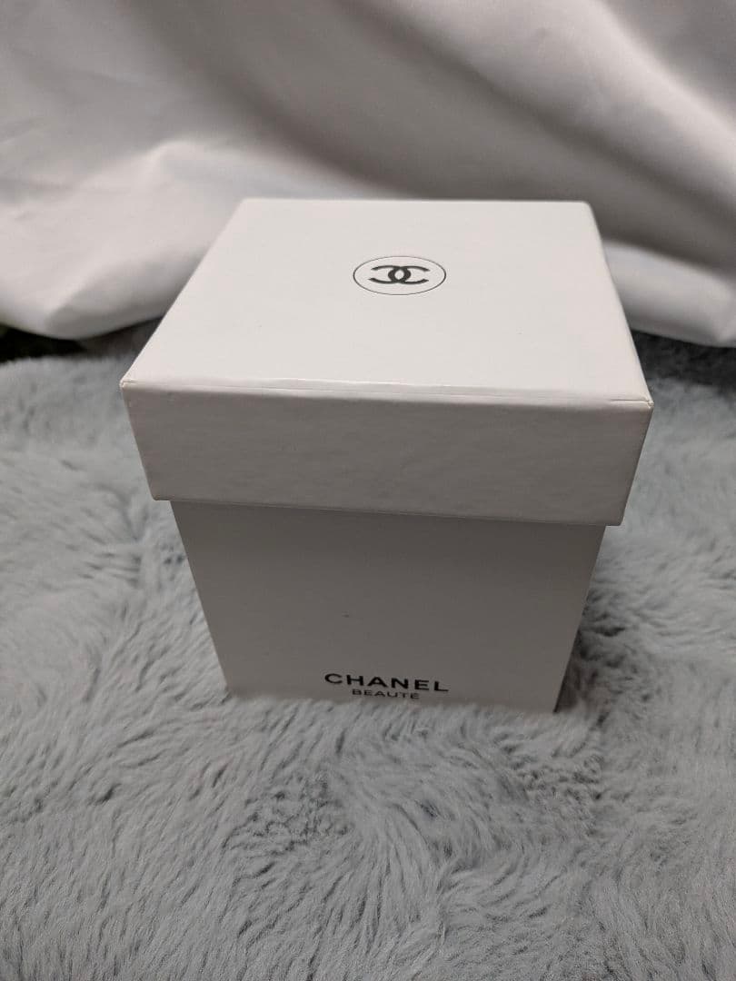 み*み様 超レア　新品　CHANEL 100周年記念 スノードーム2021　No