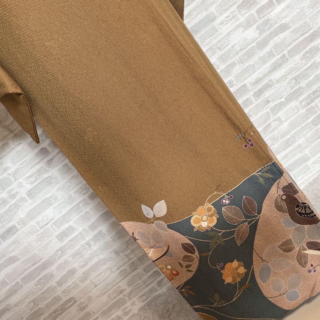 訪問着　フルセット　鳥　猫　鼠　旬　落款　可愛らしい　金駒刺繍　Q4