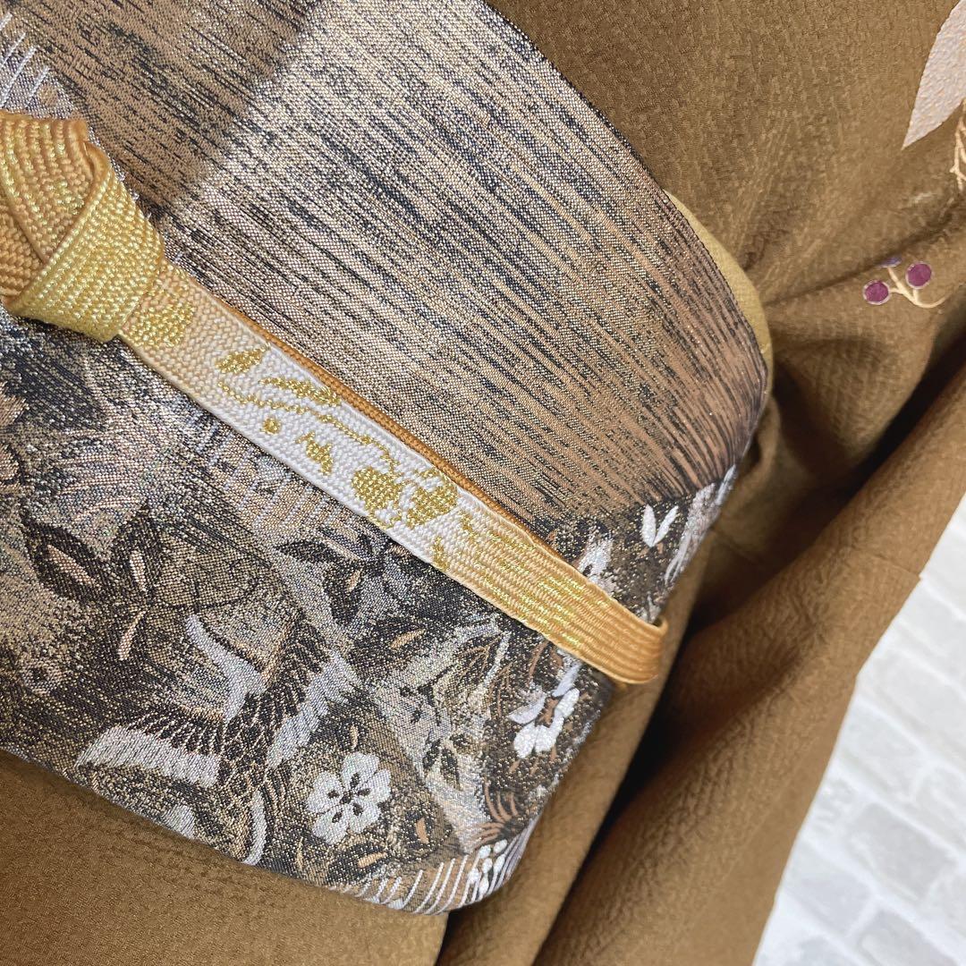 訪問着　フルセット　鳥　猫　鼠　旬　落款　可愛らしい　金駒刺繍　Q4