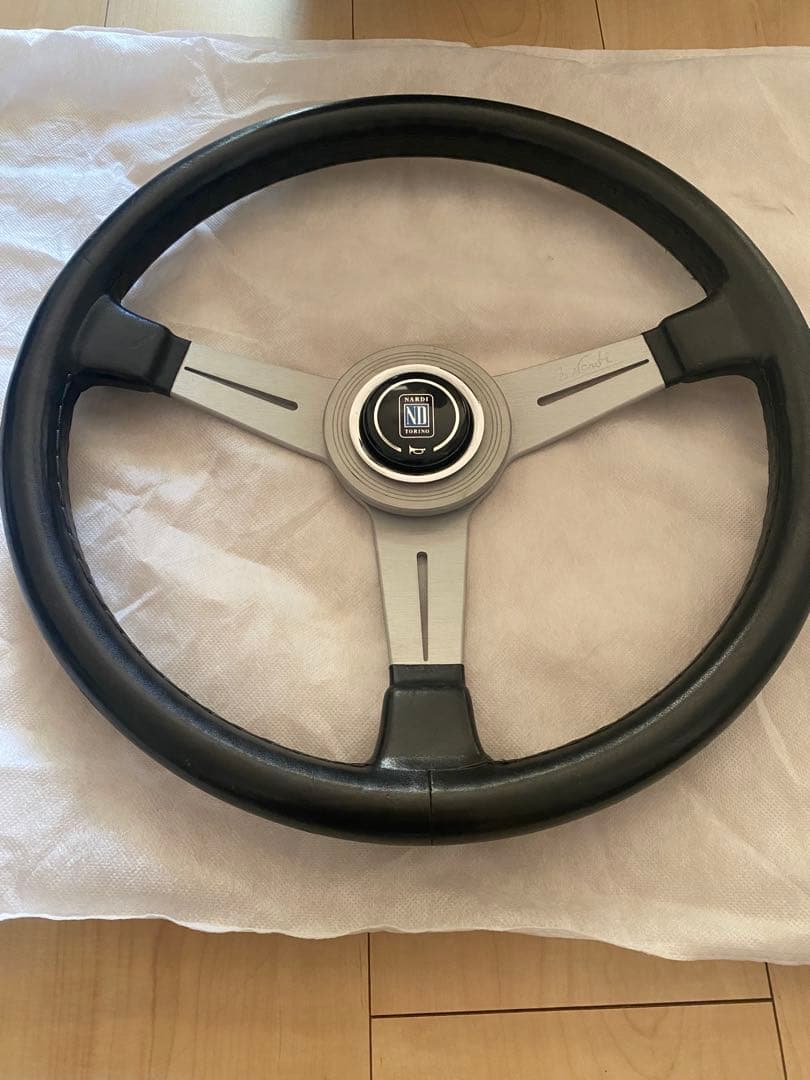 【最終値下げ】Nardi Torino ステアリングホイール 本体