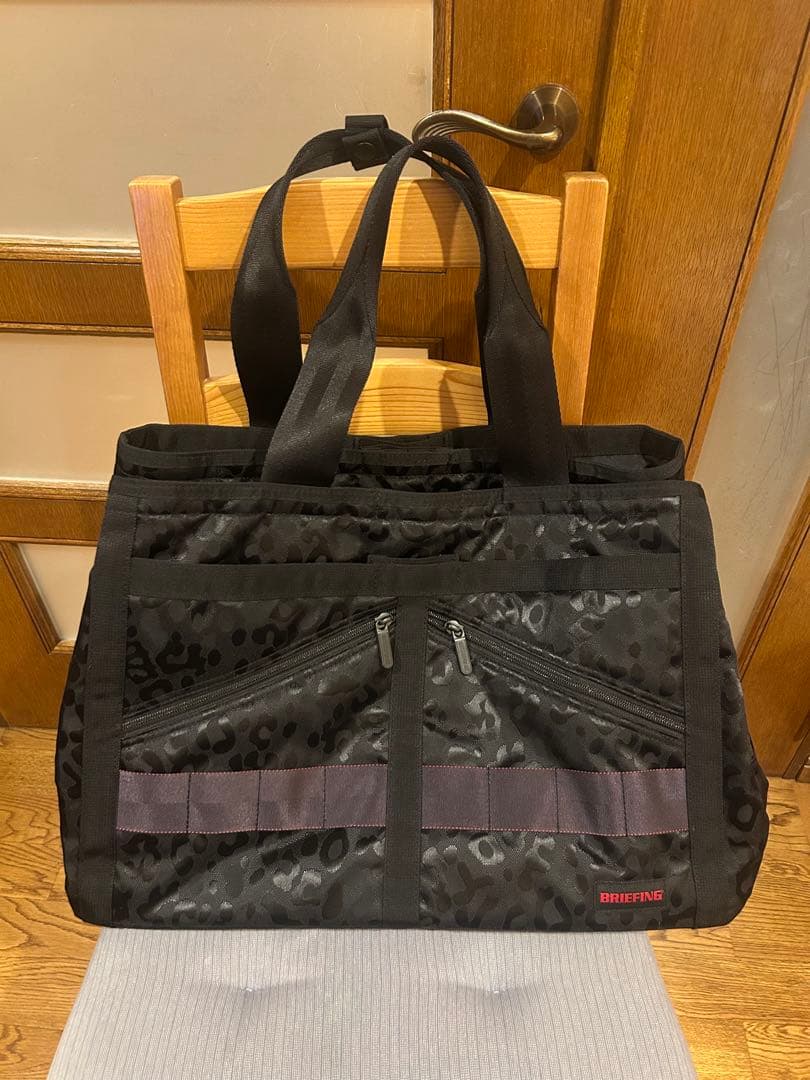 かなしかまん　ブリーフィング　美品ボストンバッグ