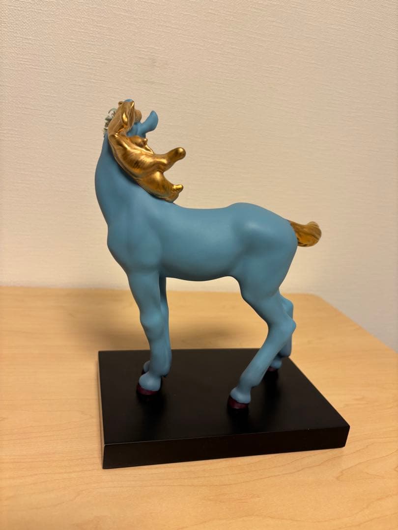 リヤドロ　青午