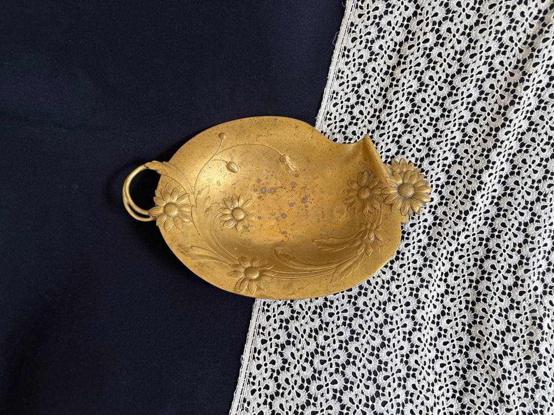 マーガレット プレート ブロンズ 真鍮 フランス アンティーク