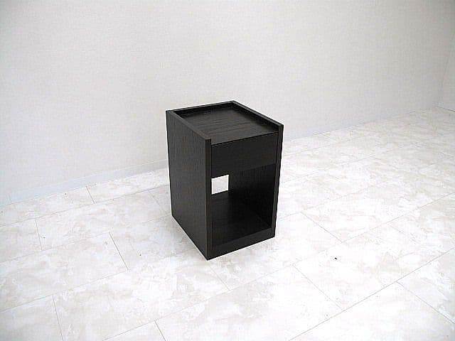 展示品　シモンズ ナイトテーブル「KA2101」 　ベッドサイドテーブル