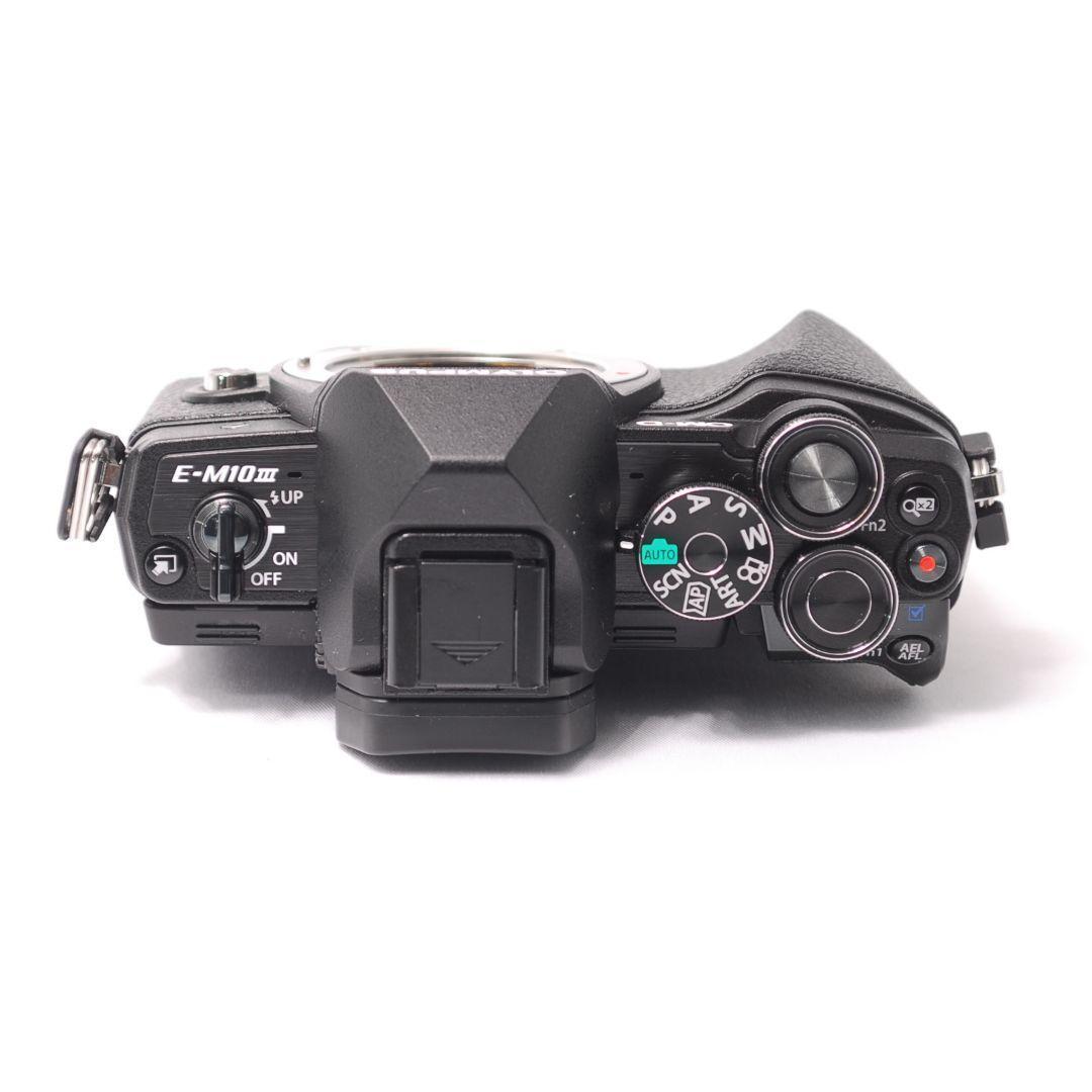 ❤即購入1000円OFF❤極美品❤オリンパス OM-D E-M10 MarkⅢ