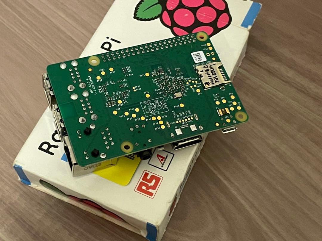 マザーボード Raspberry Pi model B+