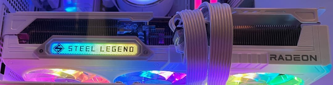 ASRock Radeon RX9070 グラフィックボード（白） 16GB