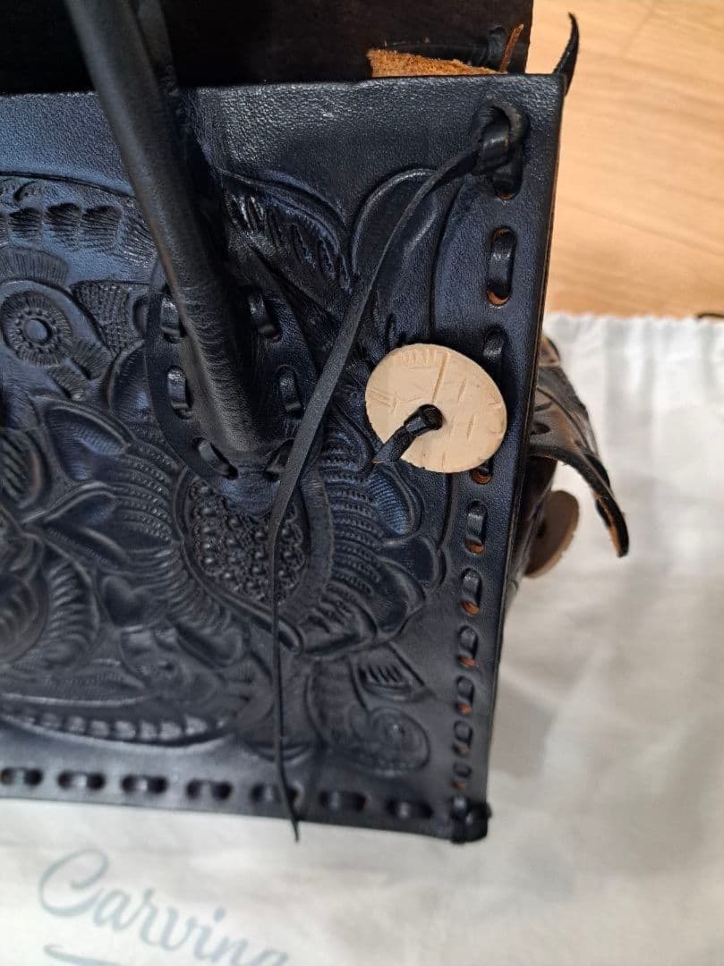 グレースコンチネンタル カービングトライブス マエストラS