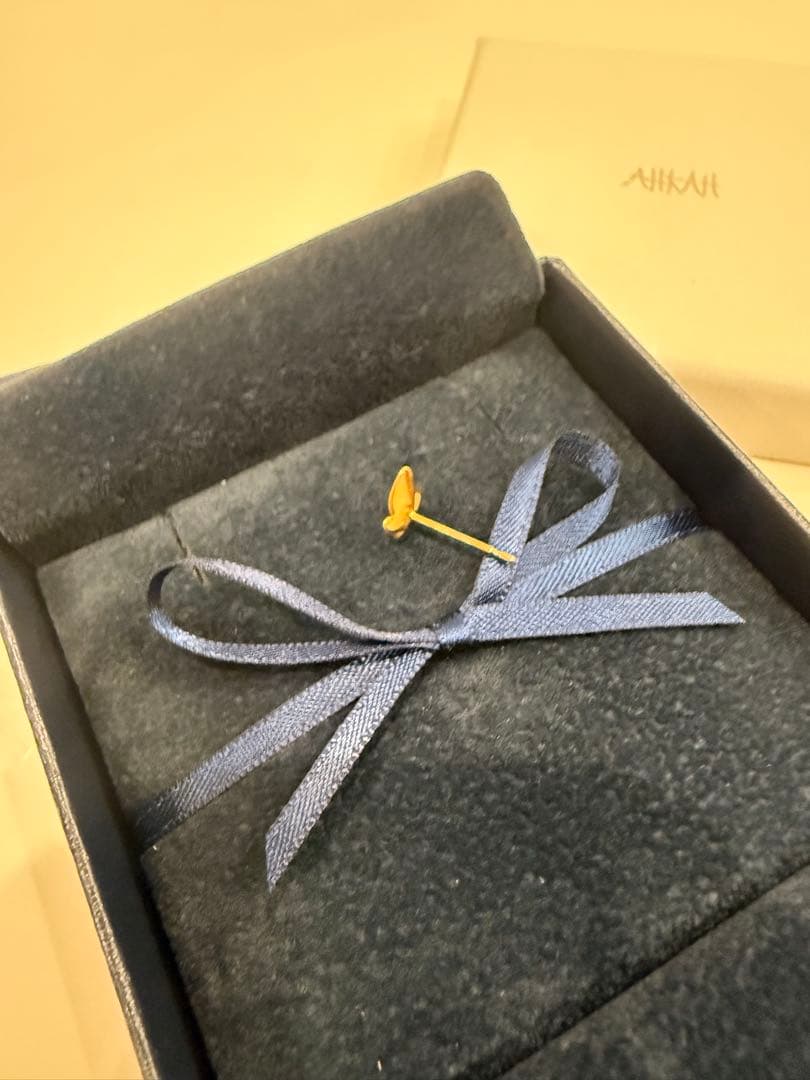 未使用に近い【AHKAH】K18 アンパピヨンブリリアンピアス
