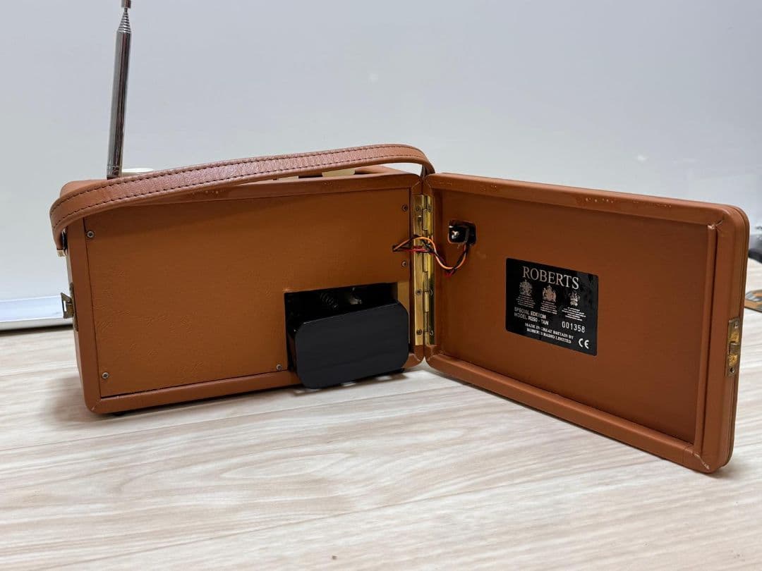 Roberts レトロラジオ ブラウン R250-TAN ジャンク