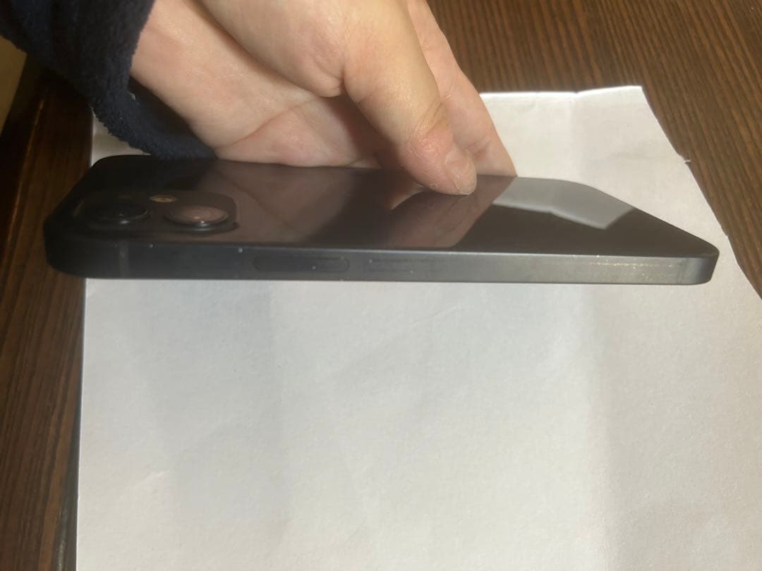 iPhone12 ジャンク　バッテリー死んでます