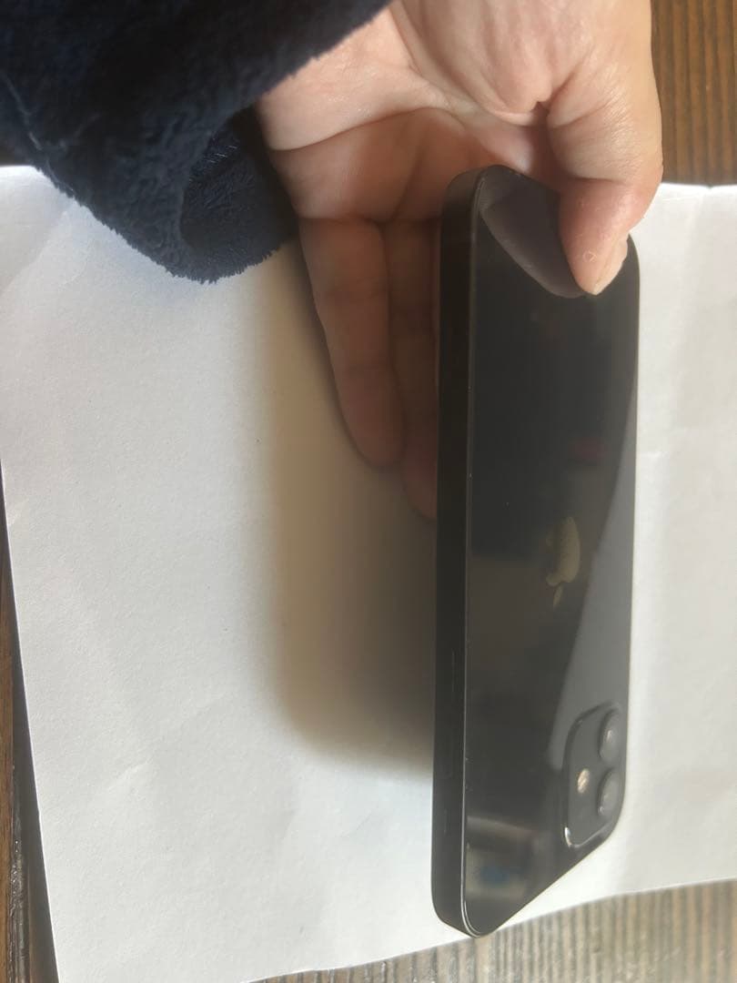 iPhone12 ジャンク　バッテリー死んでます