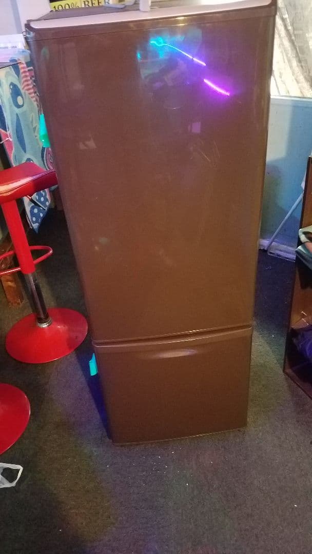 ２ドア冷蔵冷凍庫