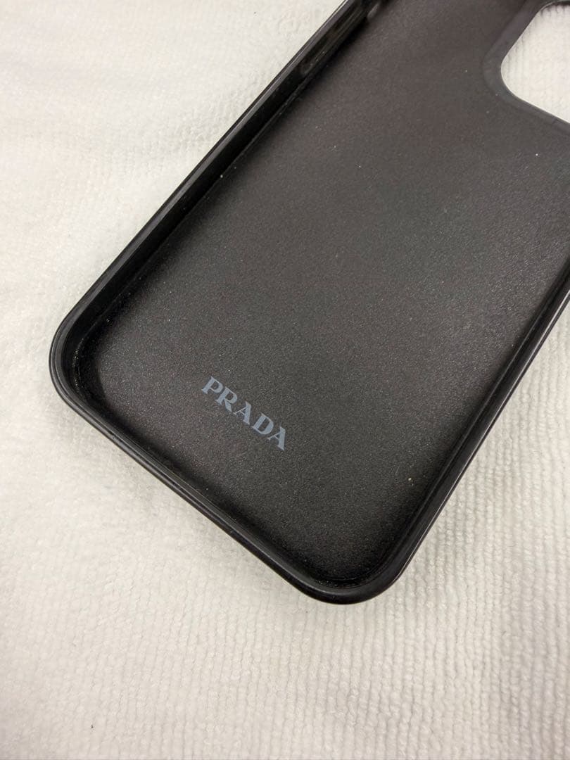 iPhone13ProMax PRADA ケース　プラダ　ハドラス付き