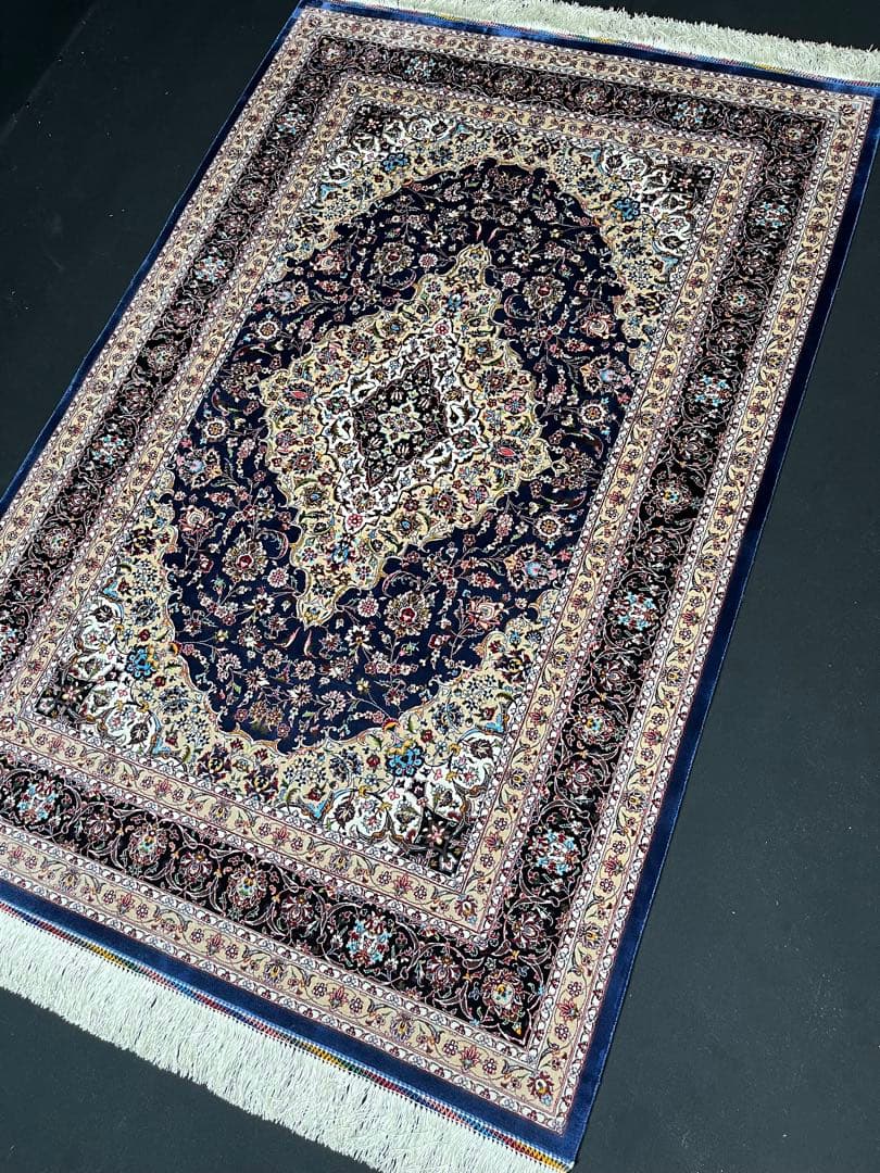 最高級 ペルシャ絨毯シルク イラン クム産 101×152cm 約225万ノット