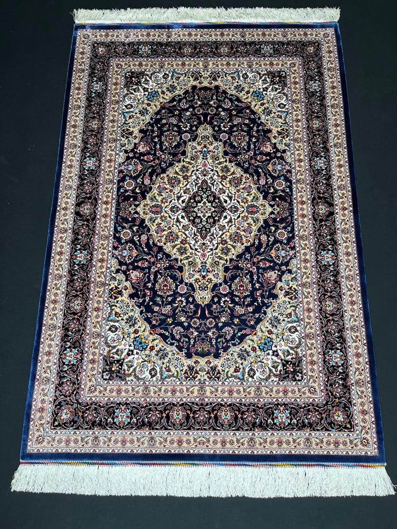 最高級 ペルシャ絨毯シルク イラン クム産 101×152cm 約225万ノット