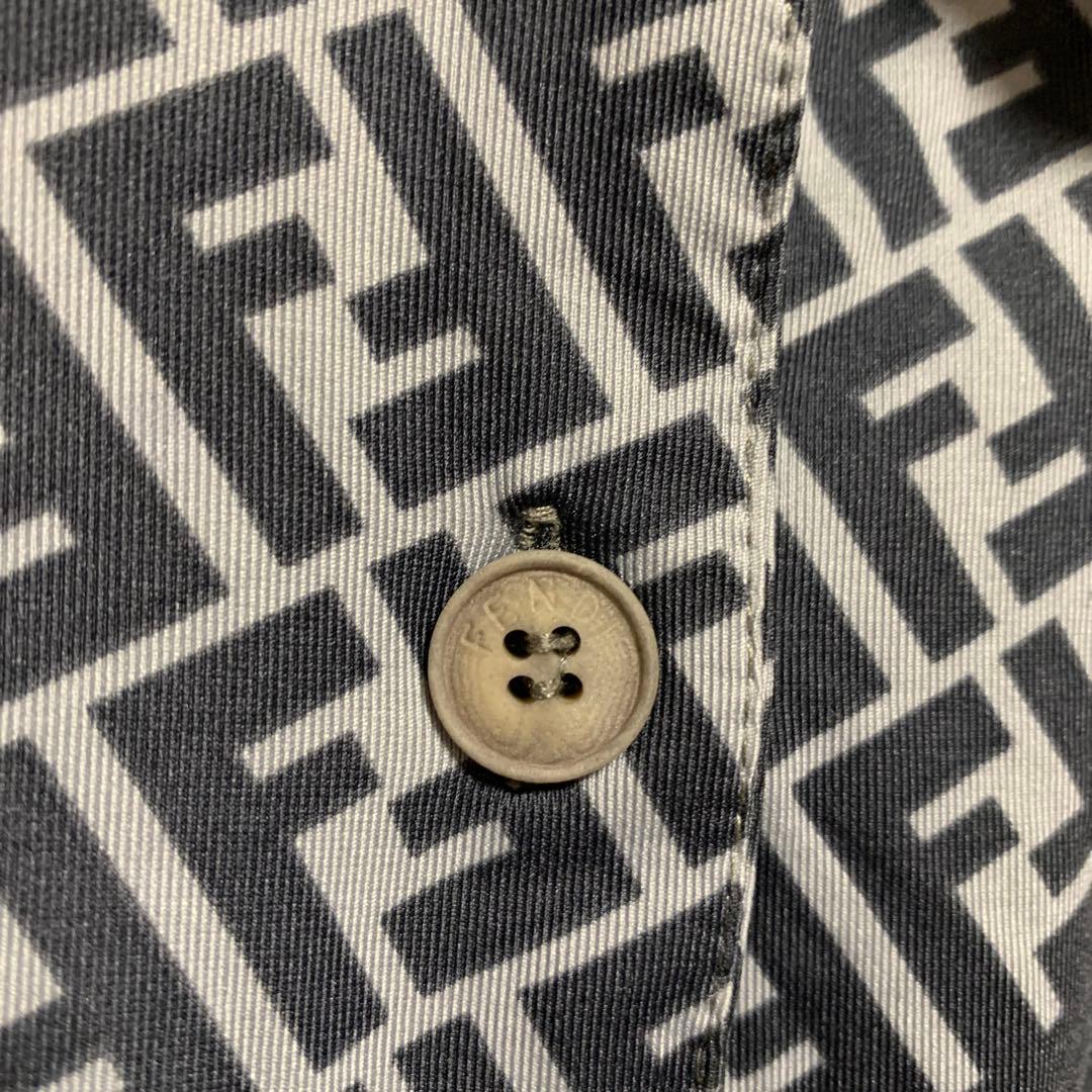 フェンディ モア 人気 セレブ 高級 上品 トップス シンプル F柄 インナー