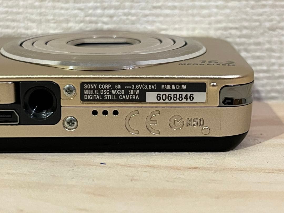 美品 動作品 SONY Cybershot DSC-WX30 #26012