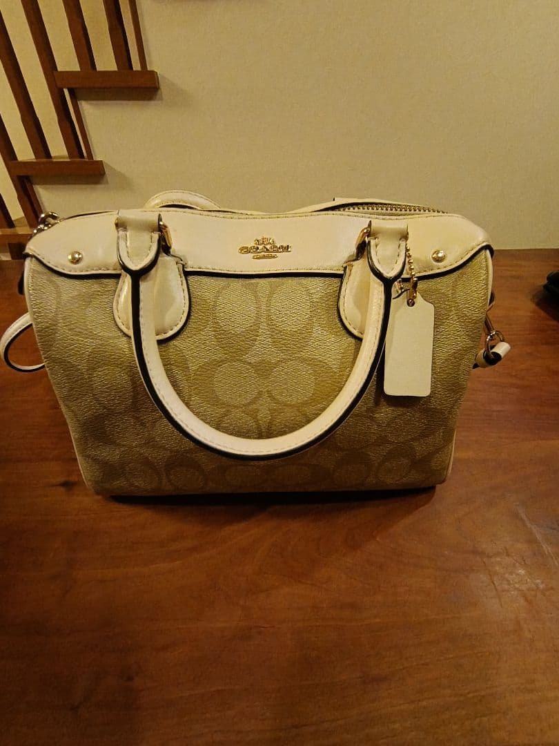 COACHのカバン4つ＋おまけ