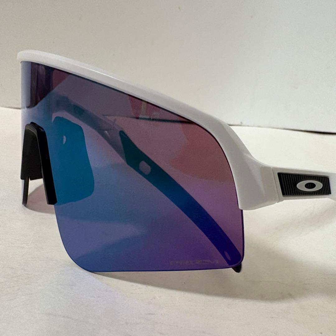 オークリーサングラスOakley Sutro Lite Sweep