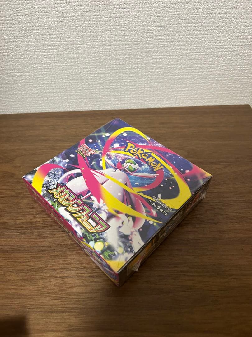 メガシンフォニア1BOX新品未開封