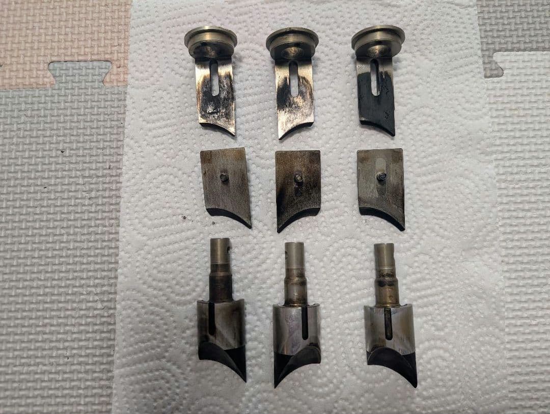 スズキ RGV250ガンマ VJ22A用 排気デバイス AETC バルブ③ 3個