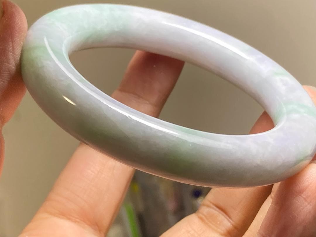 BG9-31 白底緑花 54.5mm ミャンマー産 A貨 本翡翠 バングル