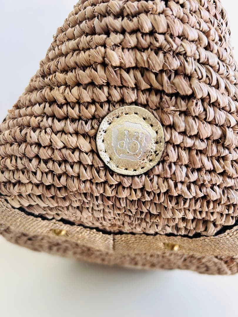 VIOLAD'ORO ゴールド　かごバッグ タッセル付き ヴィオラドーロ