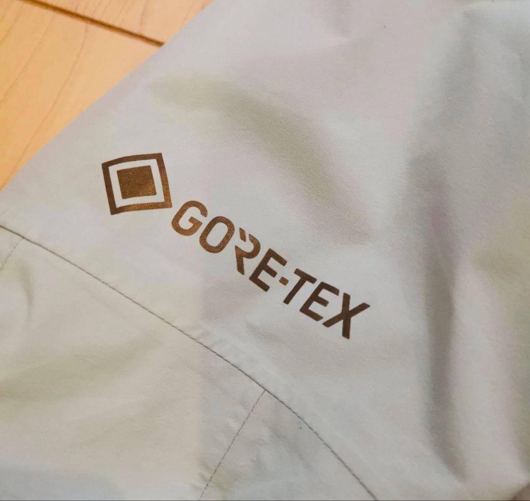 BURTONバートン ak GORE-TEX　アノラックウェア