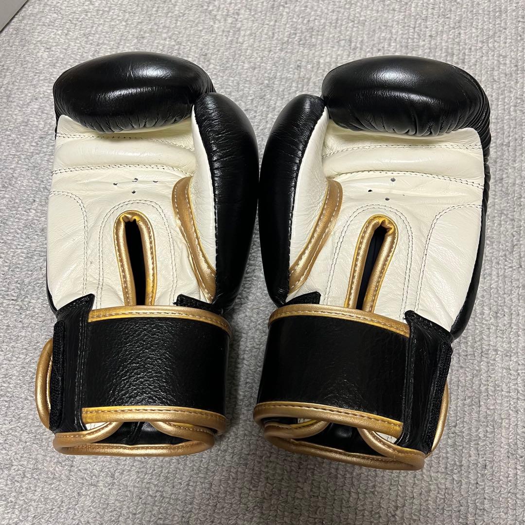 ISAMI BOXER ボクシンググローブ 8oz 黒