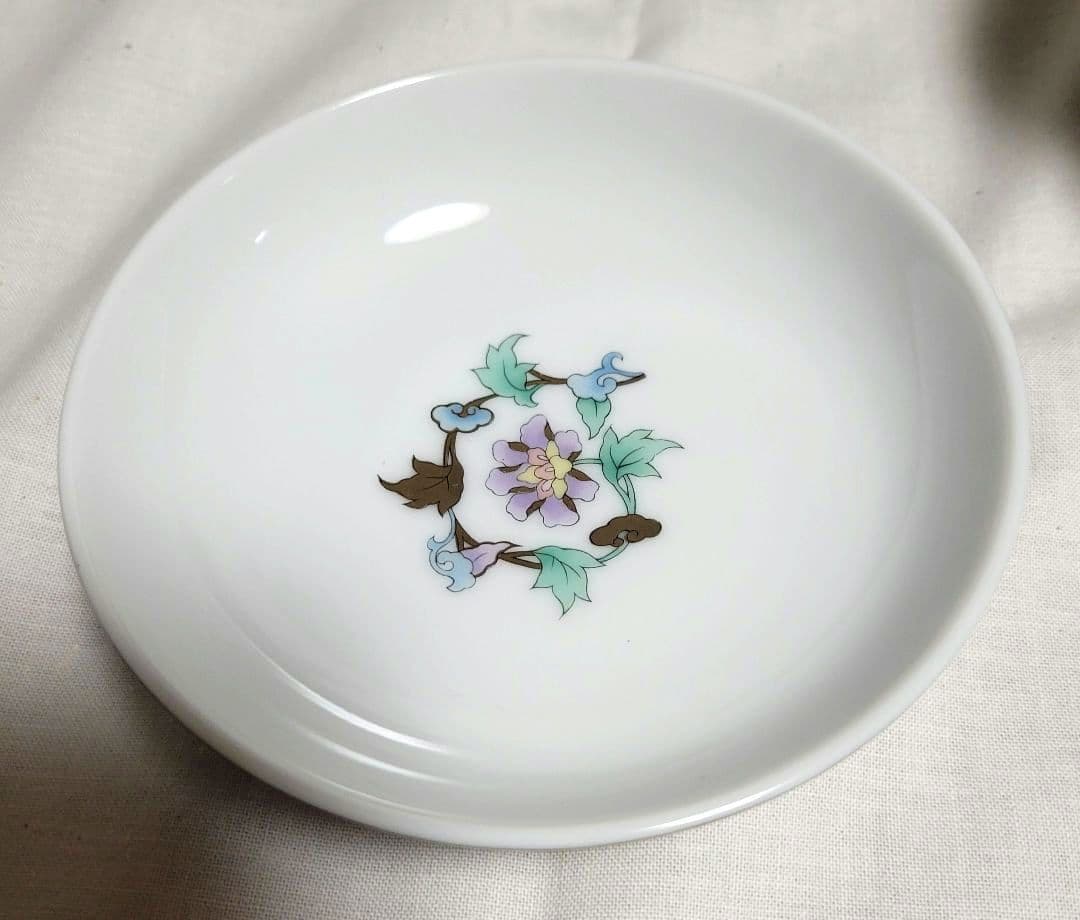 前畑陶器 庫山窯　牡丹唐草色絵金襴 蓋付き御椀揃 4客セット