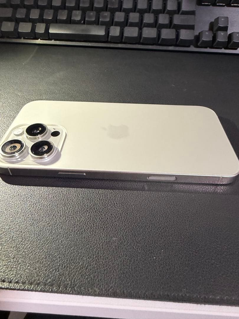 iPhone 16 Pro Max 256GB ナチュラルチタニウムSIMフリー