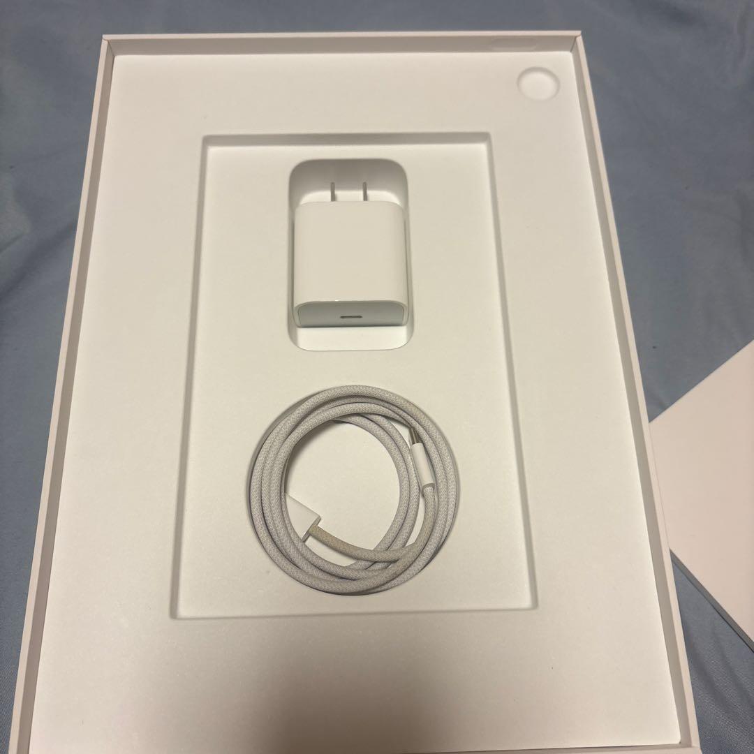 [美品]iPad(第10世代)